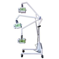 EPX-F3200 с подъемно-поворотным штативом