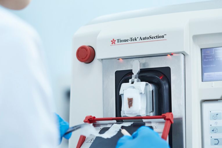 Tissue-Tek AutoSection