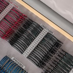 232 линзы с оправой