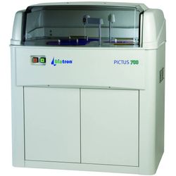 Pictus 700
