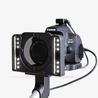 Профессиональный фотоаппарат